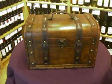 Small Oak Chest.  Buy Wine Online