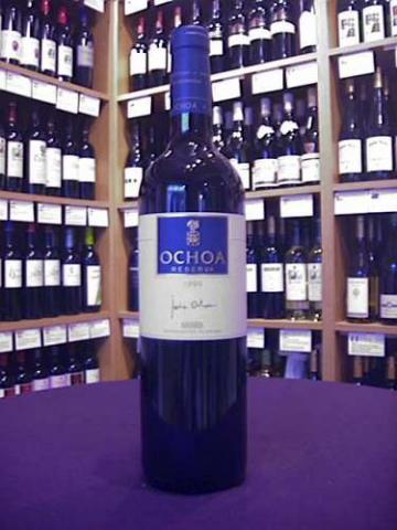 Bodegas Ochoa Tinto Reserva 2001 - Spain - Buy Wine Online