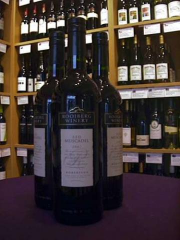 Robertson Vallye, Rooiberg Red Muscadelle 2008, Buy Wine Online